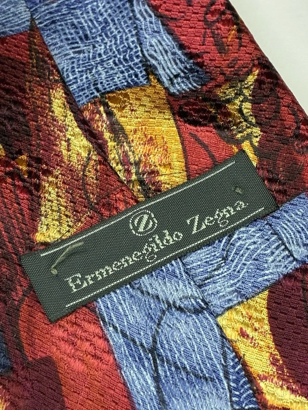 ERMENEGILDO ZEGNA 100% SILK TIE-Colorful Abstract Block Pattern- 59 inch Perfect
